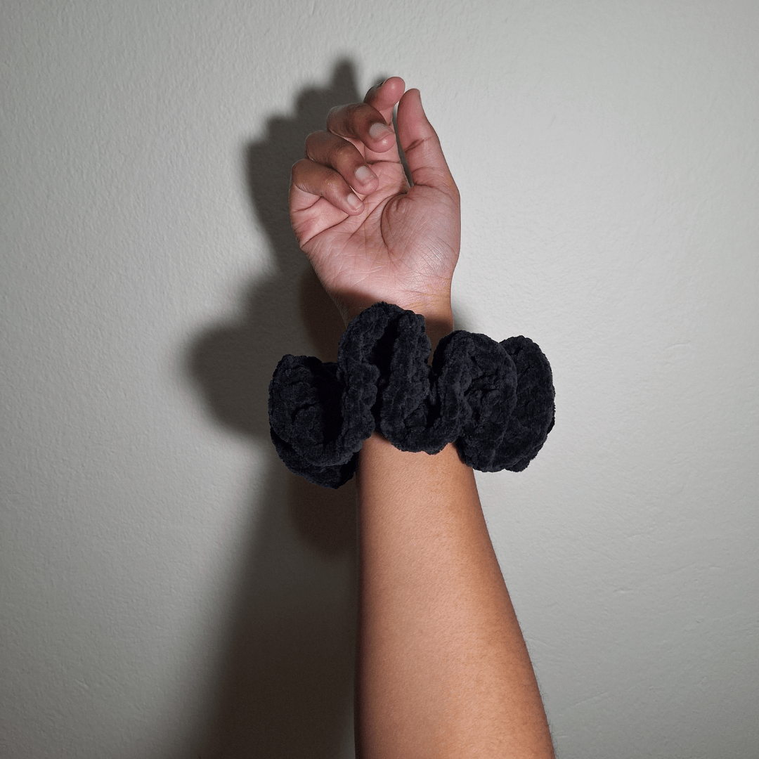 Velvet Scrunchie - Cleo Kalon Creations