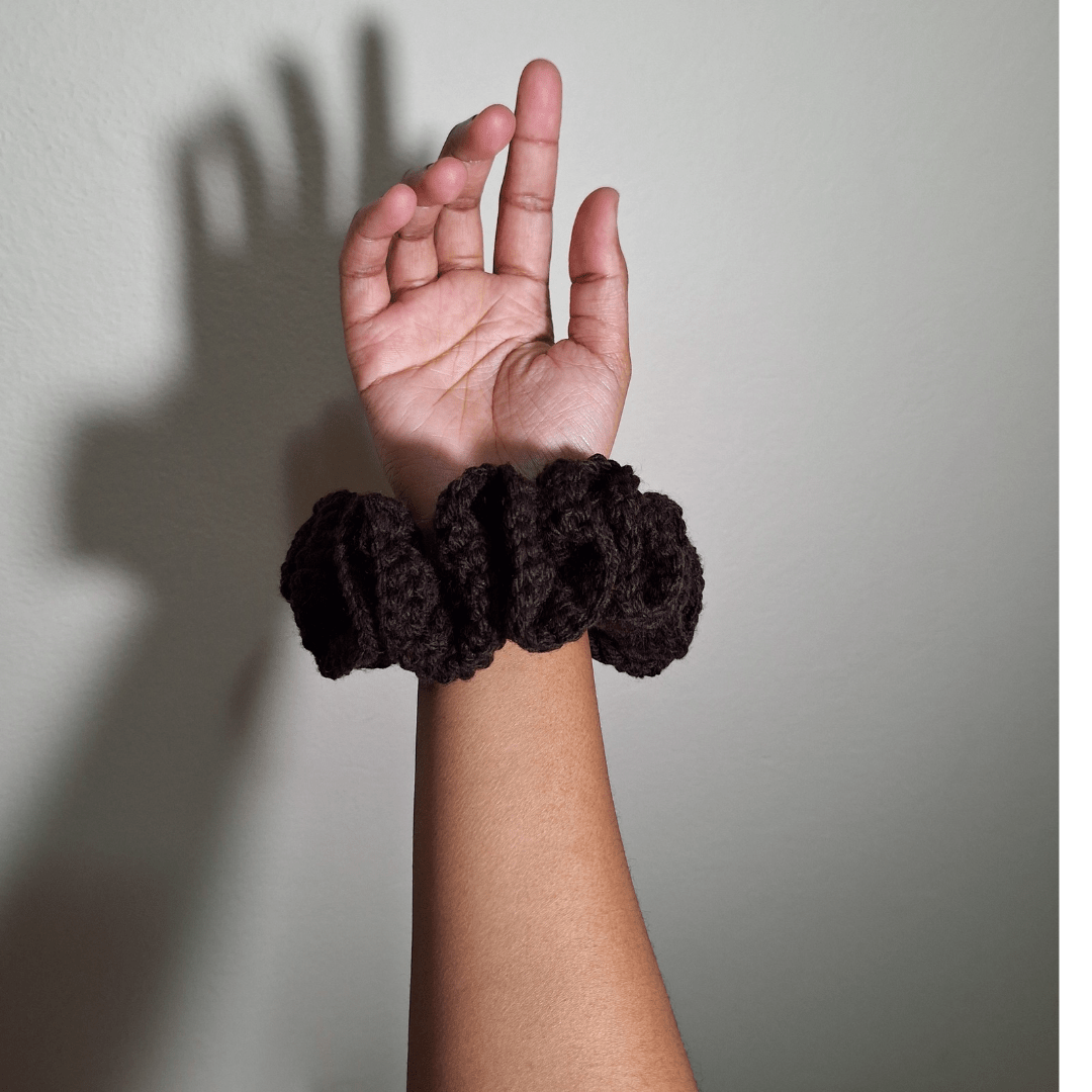 Wavy Scrunchie - Cleo Kalon Creations