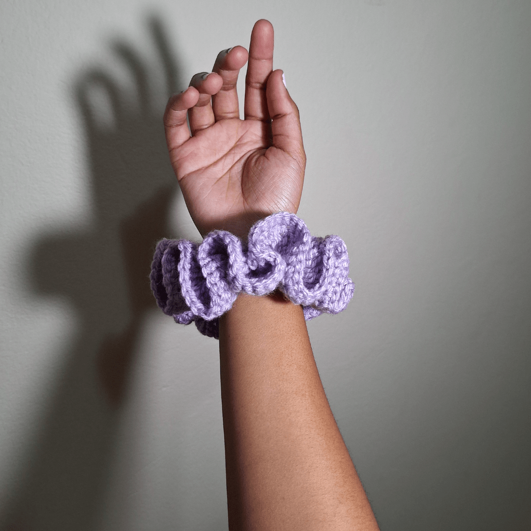 Wavy Scrunchie - Cleo Kalon Creations