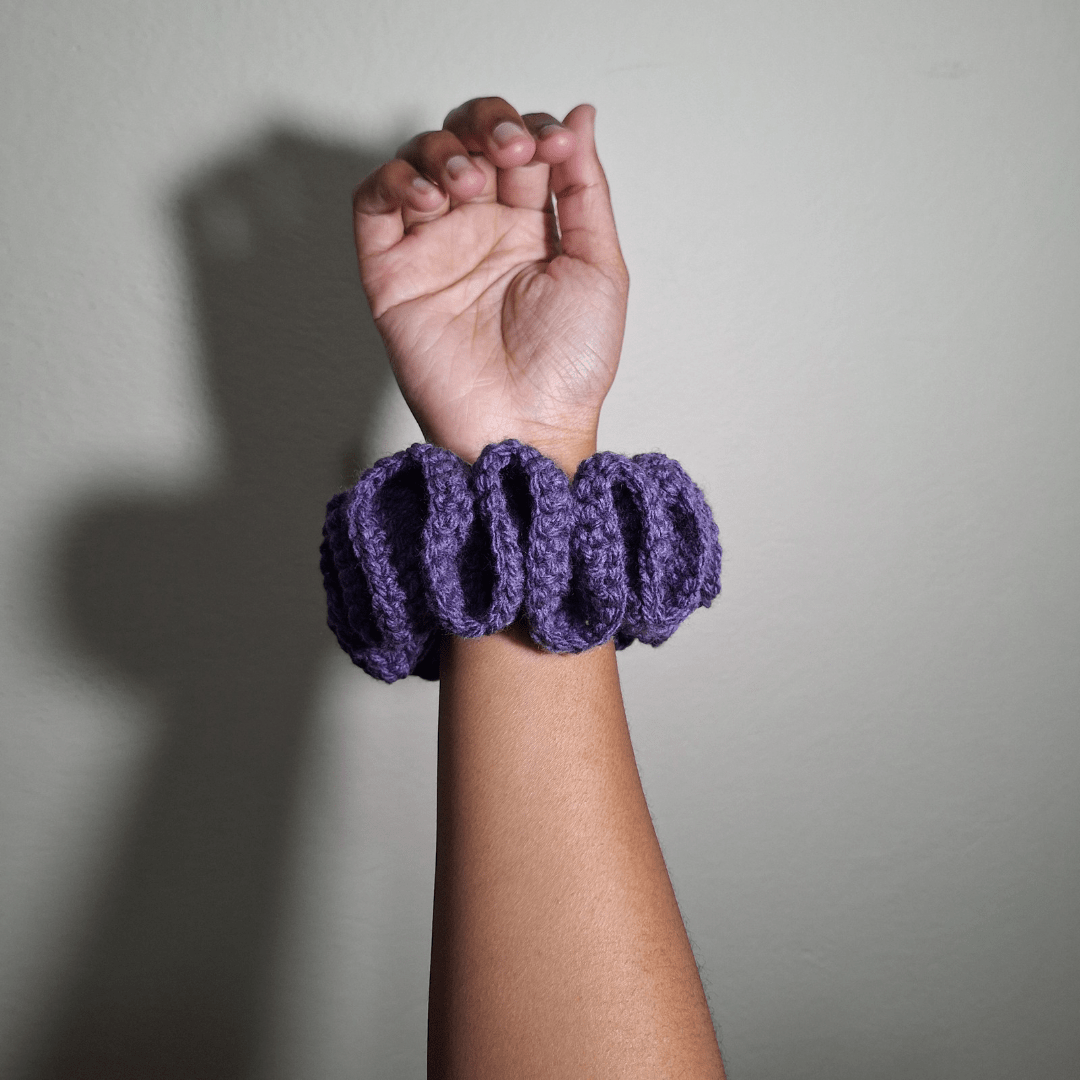 Wavy Scrunchie - Cleo Kalon Creations