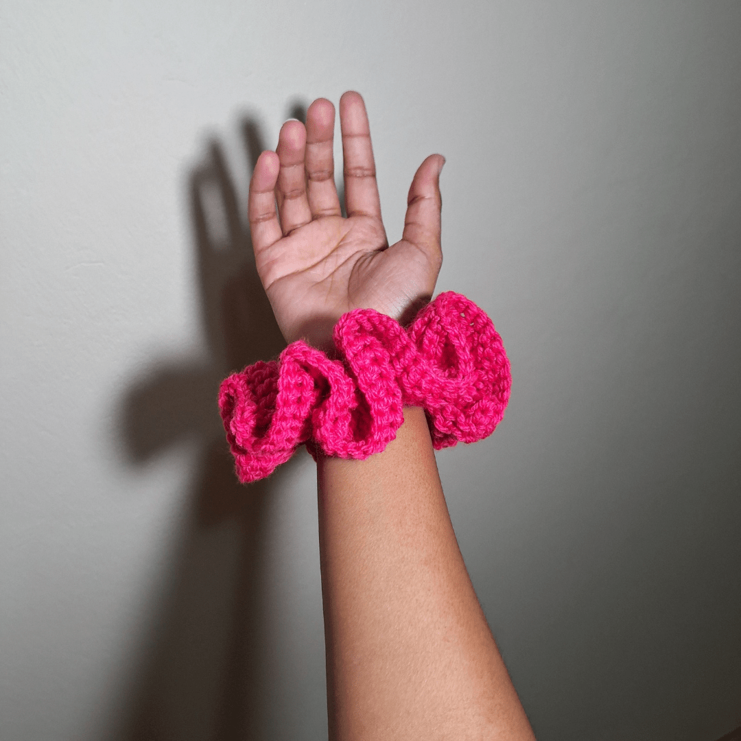 Wavy Scrunchie - Cleo Kalon Creations