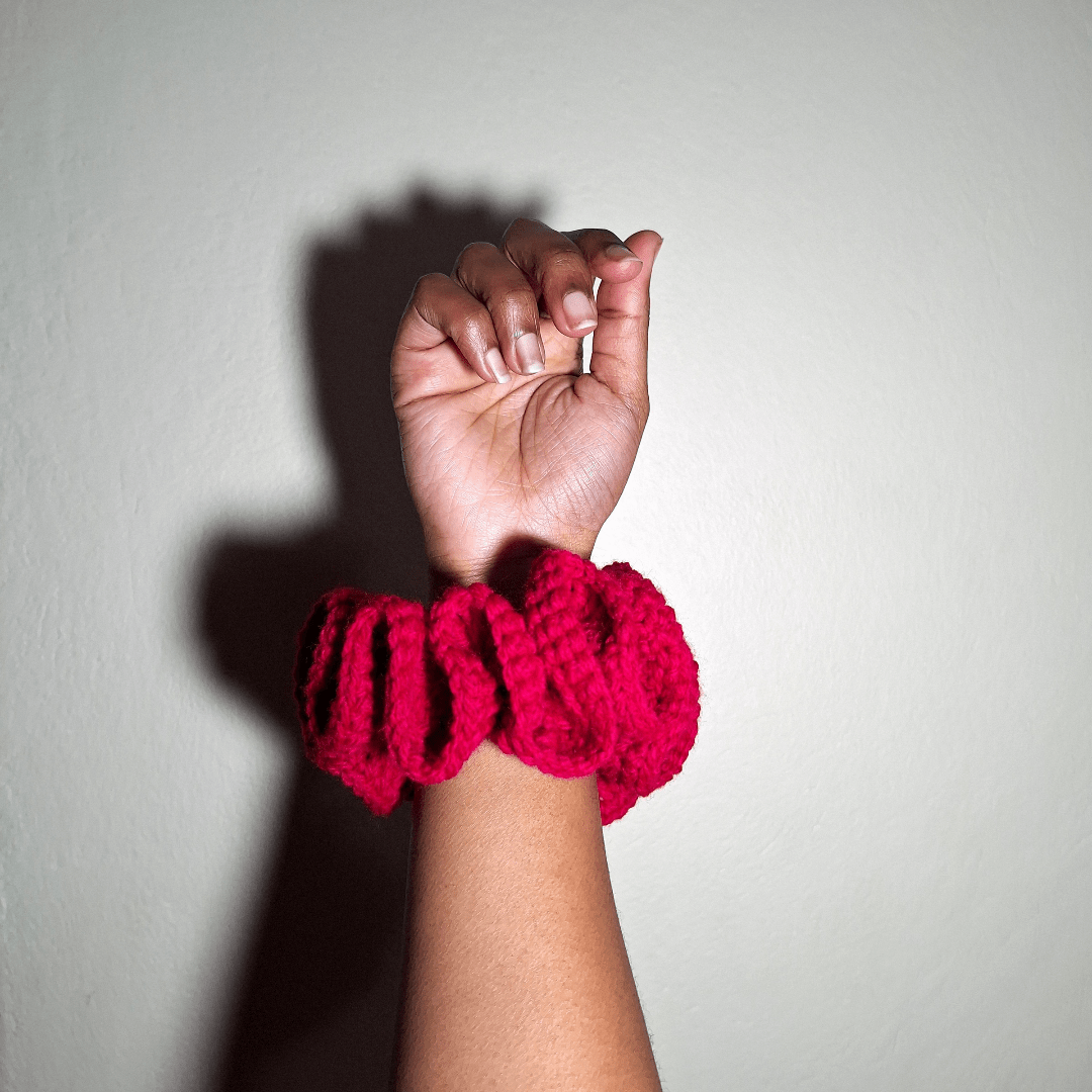 Wavy Scrunchie - Cleo Kalon Creations