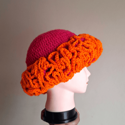 Outlined Classique Ruffle Hat - Cleo Kalon Creations