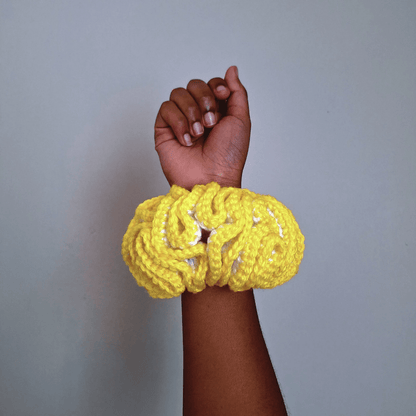 Outlined Ruffle Scrunchie - Cleo Kalon Creations