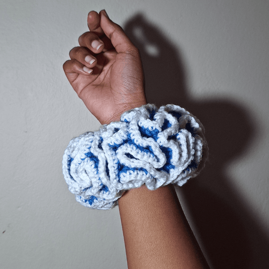 Outlined Ruffle Scrunchie - Cleo Kalon Creations