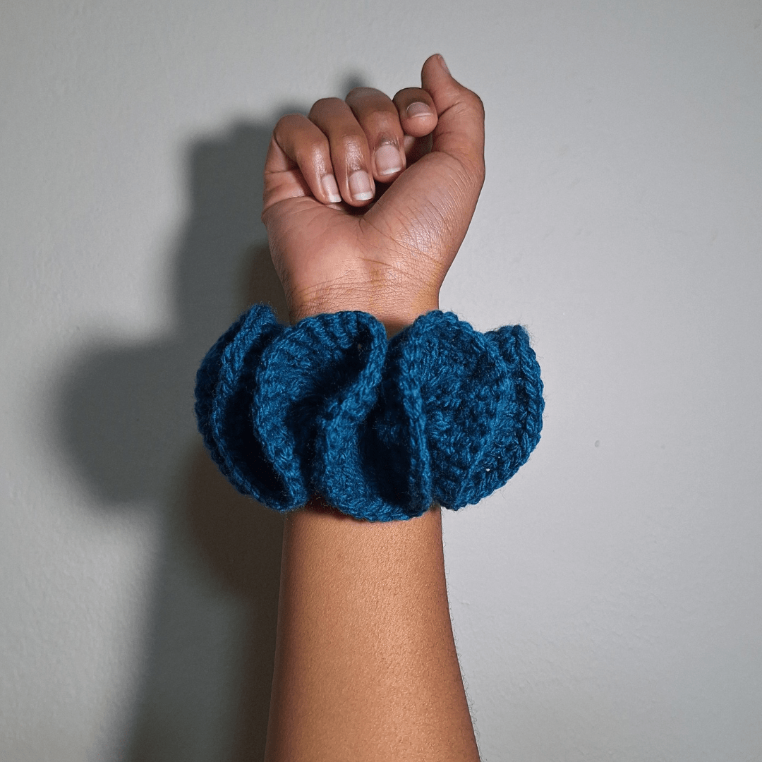 Wavy Scrunchie - Cleo Kalon Creations